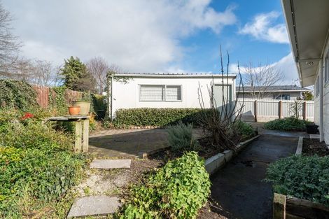 Photo of property in 72 Richmond Avenue, Richmond Heights, Taupo, 3330
