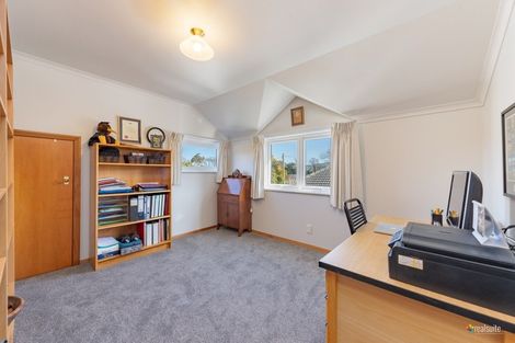 Photo of property in 19 Chilton Grove, Hutt Central, Lower Hutt, 5010