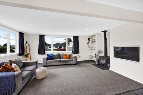 Photo of property in 40 Mahoe Street, Inglewood, 4330