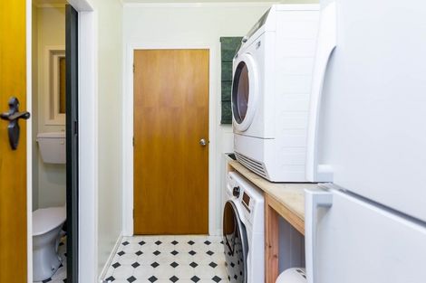 Photo of property in 27 Kentucky Street, Totara Park, Upper Hutt, 5018