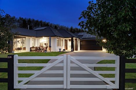 Photo of property in 1539 Waiuku Road, Waiuku, 2681