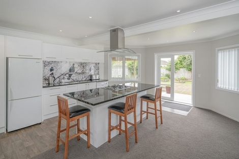 Photo of property in 73 Robinson Road, Whitianga, 3510