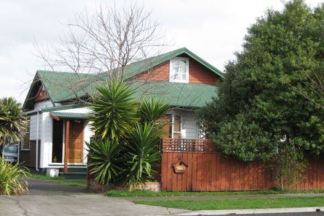 Photo of property in 704 Queen Street West, Saint Leonards, Hastings, 4120