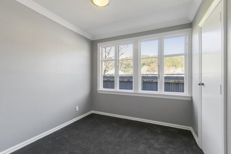 Photo of property in 79 Waddington Drive, Naenae, Lower Hutt, 5011