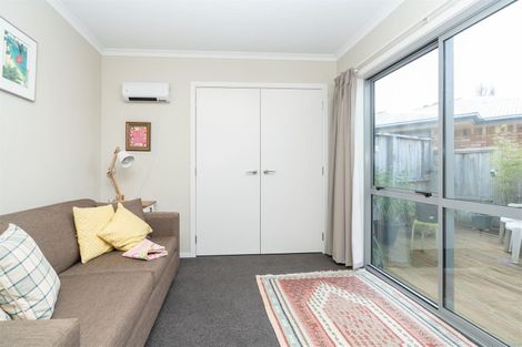 Photo of property in 18c Kelvin Place, Hamilton East, Hamilton, 3216