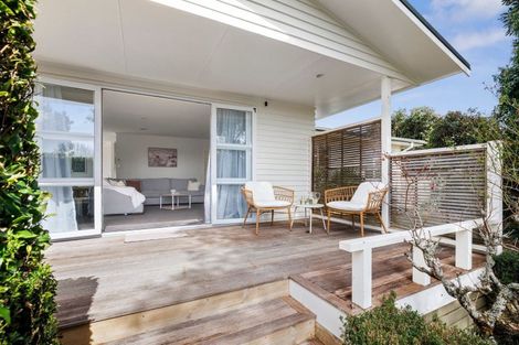Photo of property in 3 Churchill Place, Cambridge, 3434