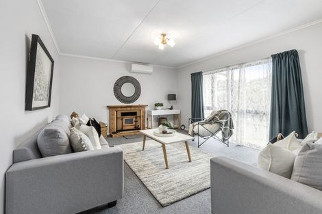 Photo of property in 13 Freeling Street, Island Bay, Wellington, 6023