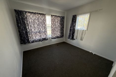 Photo of property in 426 Roscommon Road, Clendon Park, Auckland, 2103