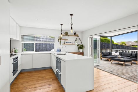 Photo of property in 16 John Andrew Drive, Warkworth, 0910