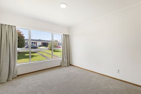 Photo of property in 1/8 Waterloo Road, Milford, Auckland, 0620