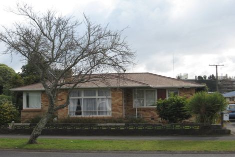 Photo of property in 43 Carrington Avenue, Hillcrest, Hamilton, 3216