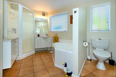 Photo of property in 9 Avoca Valley Road, Heathcote Valley, Christchurch, 8022