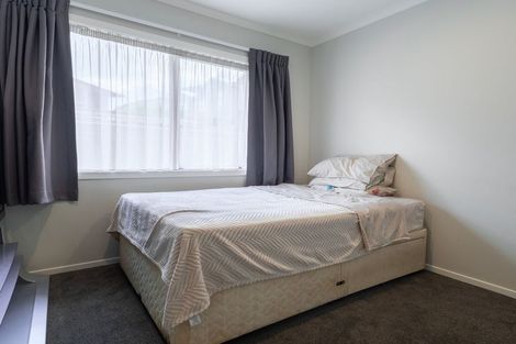 Photo of property in 16a Utauta Street, Waikanae, 5036