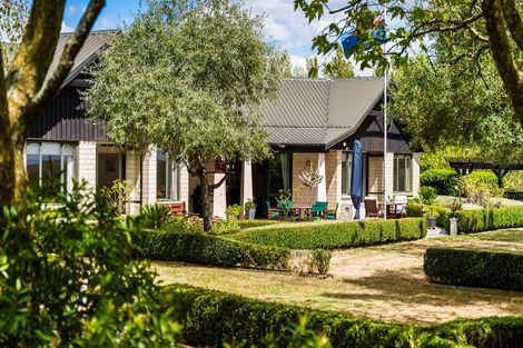 Photo of property in 65 Ernest George Drive, Karaka, Papakura, 2580