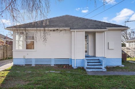Photo of property in 18 Auburn Avenue, Upper Riccarton, Christchurch, 8041