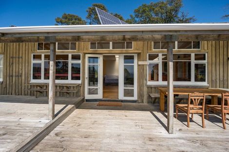 Photo of property in 727 Bird Road, Clifton, Takaka, 7183