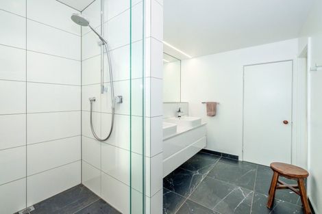 Photo of property in 201 Beacon Point Road, Wanaka, 9305