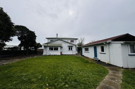 Photo of property in 64 Limbrick Street, Terrace End, Palmerston North, 4410