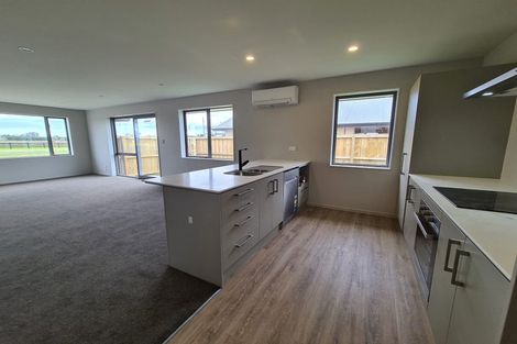 Photo of property in 62 Broadway Parade, Rolleston, 7615