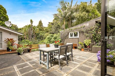 Photo of property in 19 Spray Crescent, Leigh, 0985