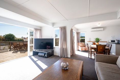 Photo of property in 18 Hunt Street, Richmond, 7020
