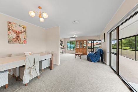 Photo of property in 5 Whakapaki Street, Urenui, 4375