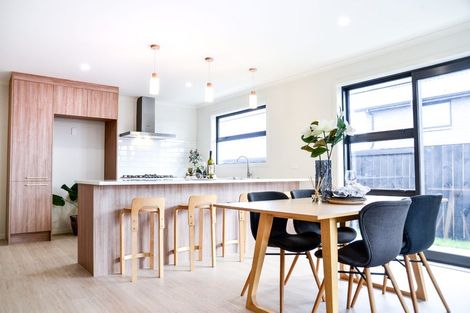 Photo of property in 10 Oralee Terrace, Peacocke, Hamilton, 3206