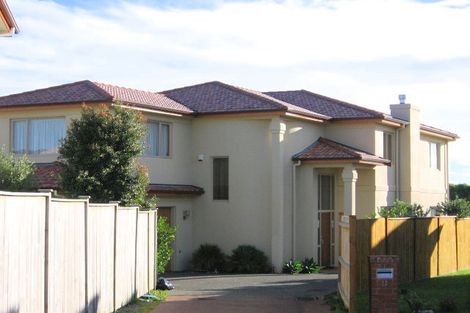 Photo of property in 13 Kaseng Place, East Tamaki Heights, Auckland, 2016