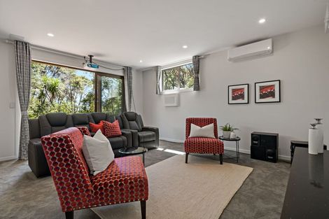 Photo of property in 293b Titirangi Road, Titirangi, Auckland, 0604