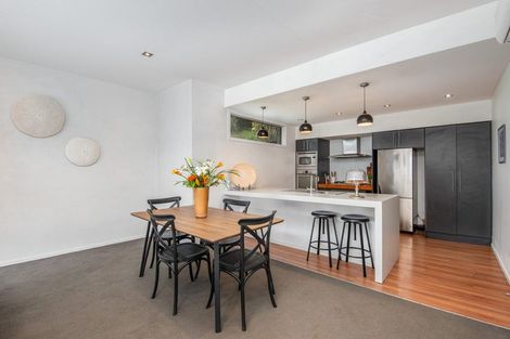 Photo of property in 30a Ravenswood Road, Saint Clair, Dunedin, 9012