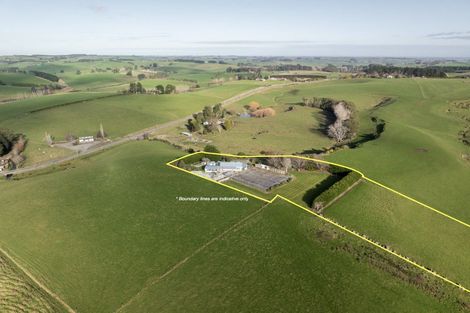 Photo of property in 22 Glenham School Road, Glenham, Wyndham, 9891