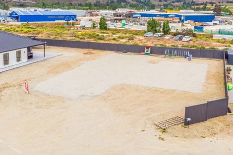 Photo of property in 9 Sequoia Close, Alexandra, 9320