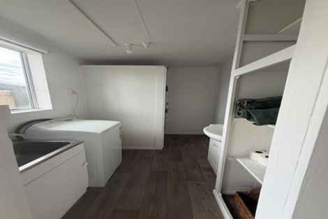 Photo of property in 17 Coleman Avenue, Waverley, 4591