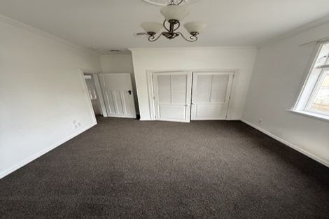 Photo of property in 22 Riddlers Crescent, Petone, Lower Hutt, 5012