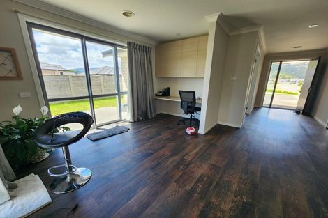 Photo of property in 14 Filmer Crescent, Wallaceville, Upper Hutt, 5018