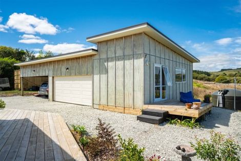 Photo of property in 75a Rangiora Road, Kaiwaka, 0573