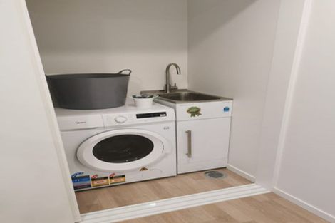 Photo of property in 206/9 East Street, Papakura, 2110