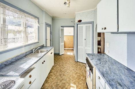 Photo of property in 6 Haig Street, Waterloo, Lower Hutt, 5011