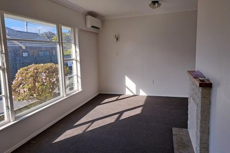 Photo of property in 303 Waiwhetu Road, Fairfield, Lower Hutt, 5011