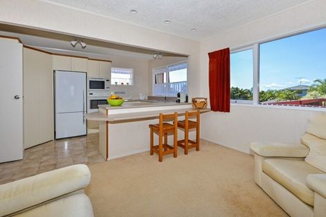 Photo of property in 125 Stapleford Crescent, Browns Bay, Auckland, 0630