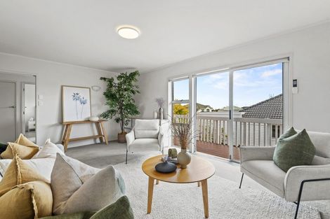 Photo of property in 2/41 Jutland Road, Hauraki, Auckland, 0622