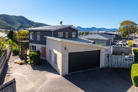 Photo of property in 255 Waikawa Road, Waikawa, Picton, 7220