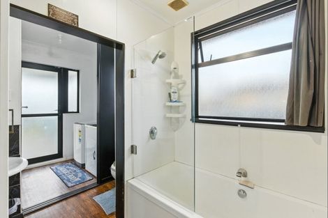 Photo of property in 22 York Street, Levin, 5510