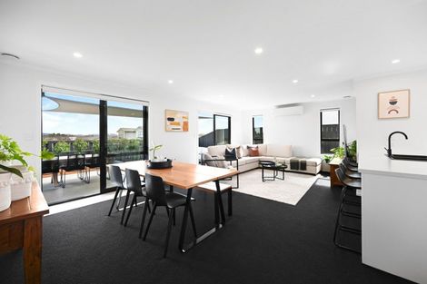 Photo of property in 8 Pragma Rise, Rototuna North, Hamilton, 3210