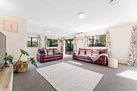 Photo of property in 12b Brandon Road, Manly, Whangaparaoa, 0930