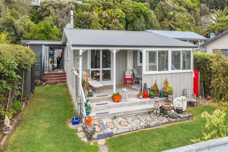 Photo of property in 1142 Abel Tasman Drive, Ligar Bay, Takaka, 7183