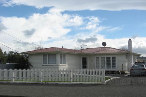 Photo of property in 11 River Road, Masterton, 5810