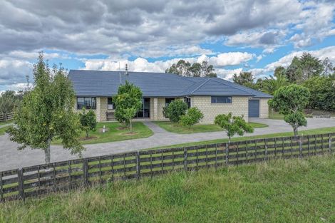 Photo of property in 800 Tuhikaramea Road, Ngahinapouri, Hamilton, 3290