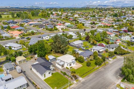 Photo of property in 36 Francis Drake Street, Waipukurau, 4200