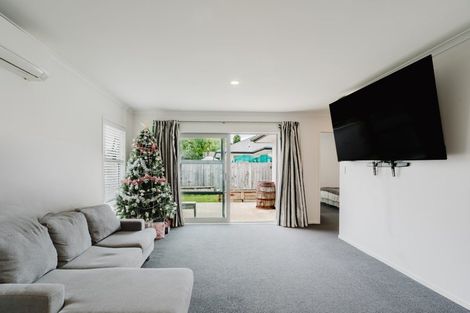 Photo of property in 54 Lewis Street, Glenview, Hamilton, 3206